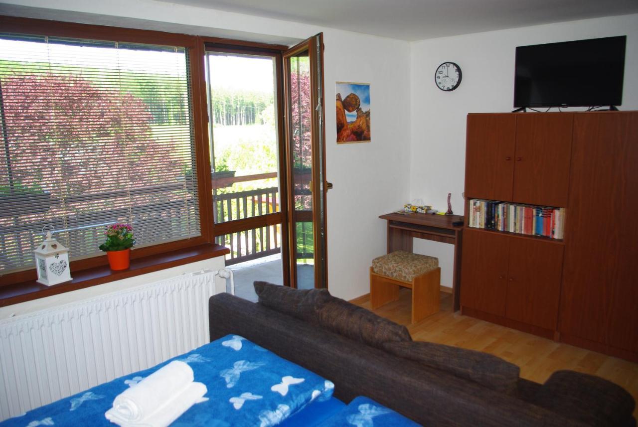Apartman U Spycharu Bile Policany 外观 照片